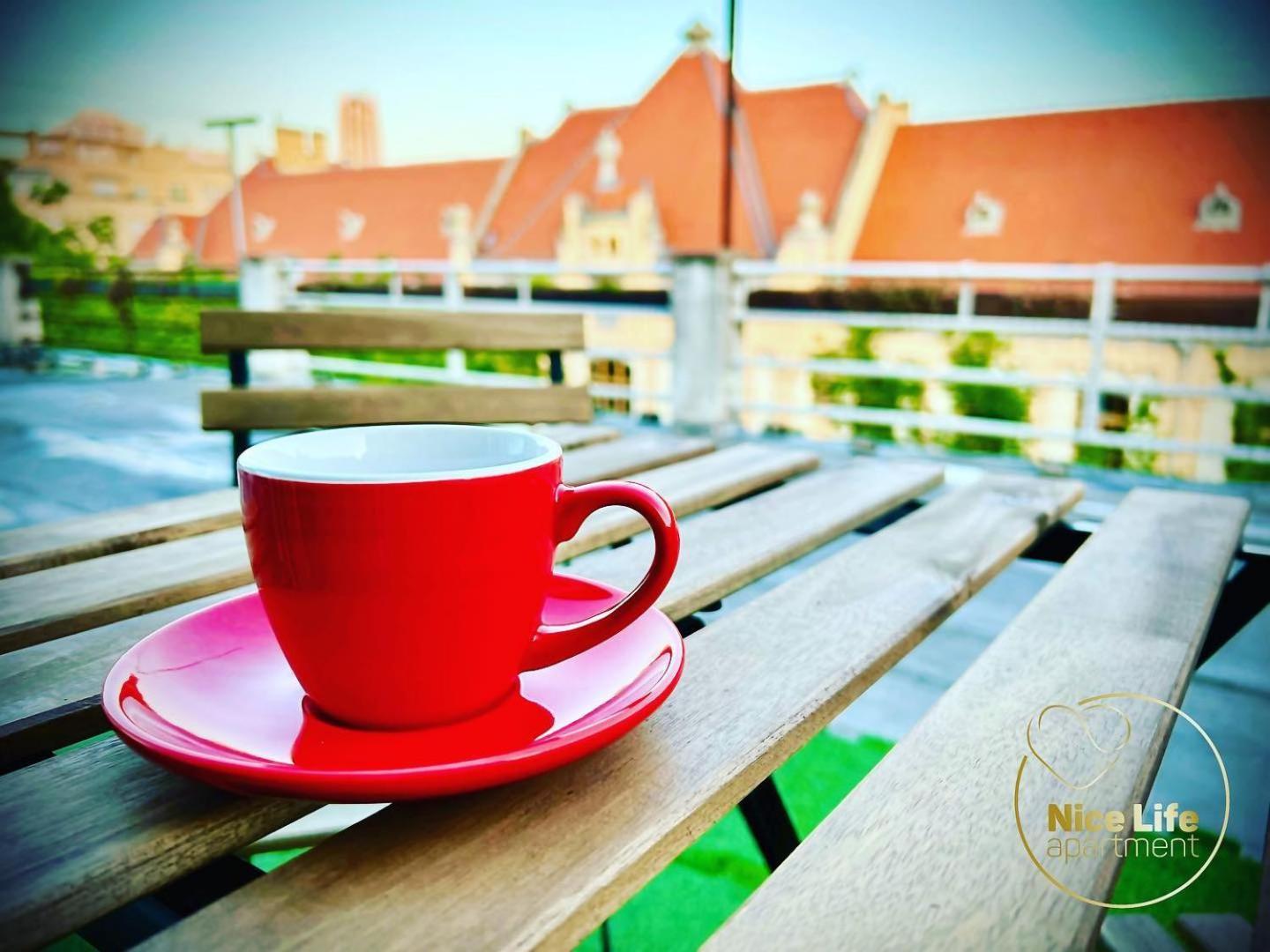 Nice Life - Luxury Apartment In The Old Town. Bratislava Exterior photo